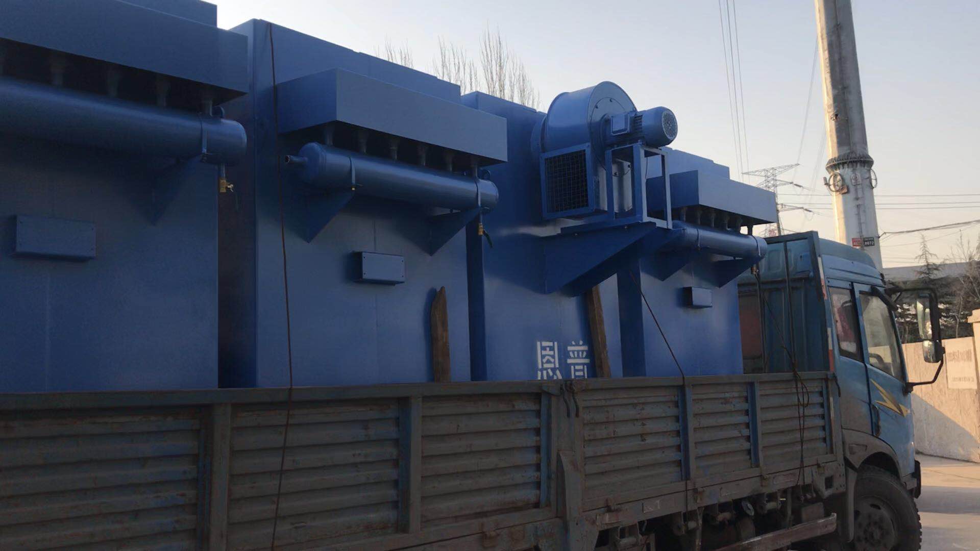 �������m��